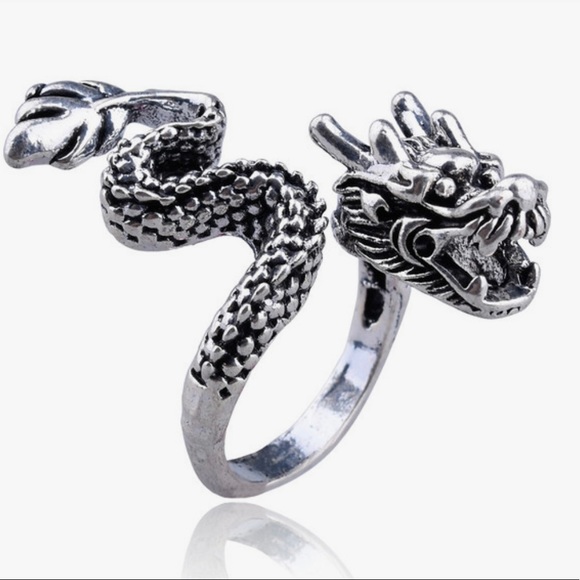 Brand New Unisex Size 2 Adjustable Stainless Steel Ring With Dragon Shape Silver - Picture 1 of 8